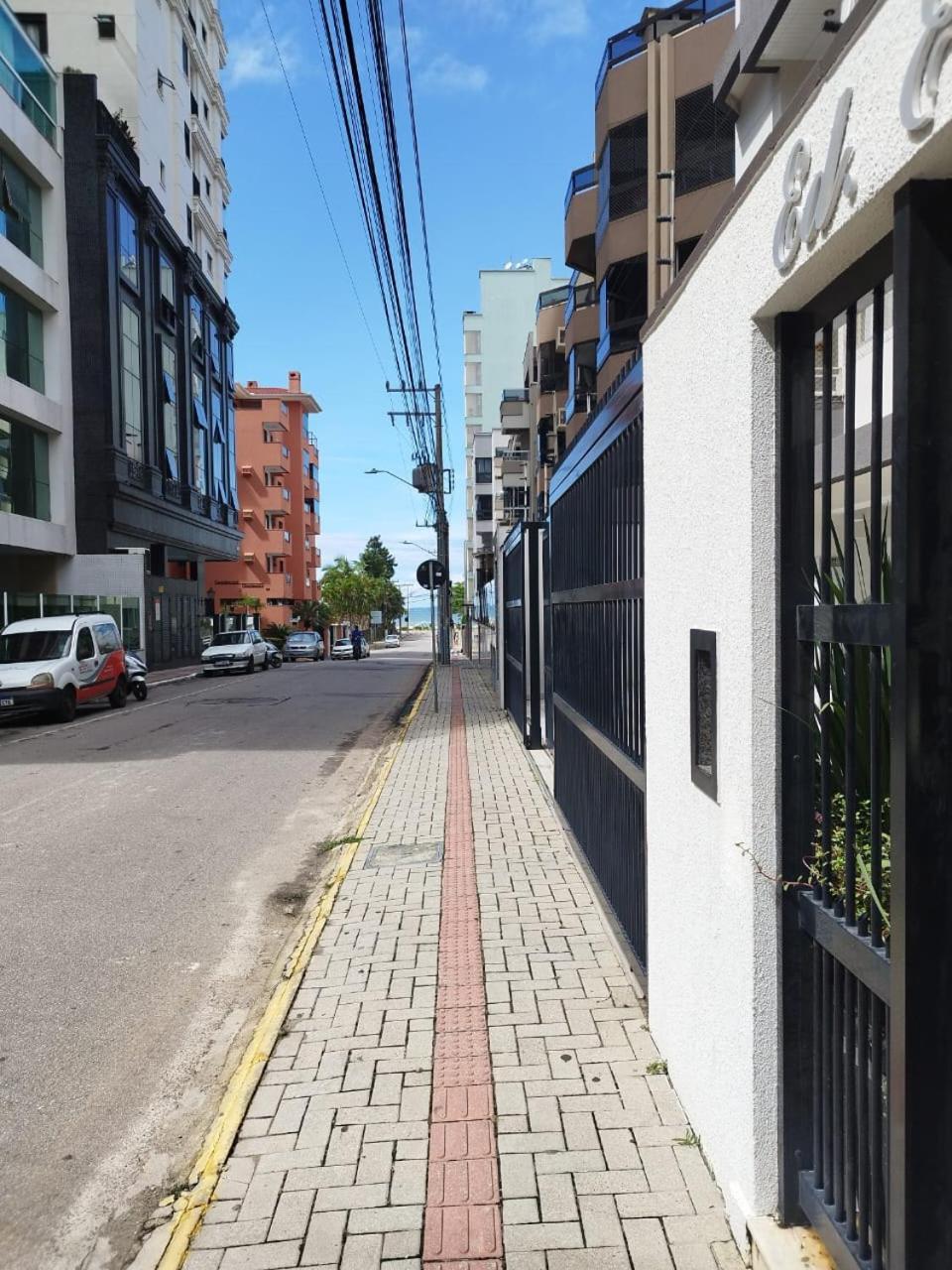 Apartment De No Centro *